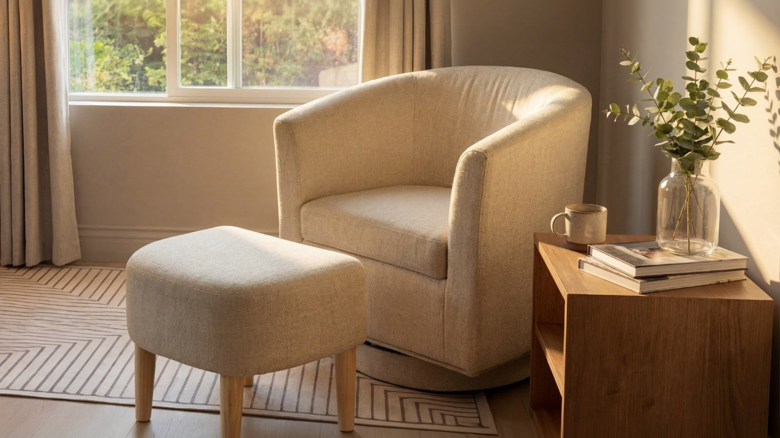 Cozy Corner Ideas: How Accent Chairs for Small Spaces Can Change Your Room